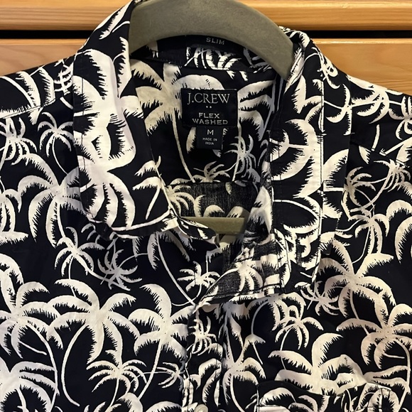 JCrew EUC palm tree short sleeve navy and white shirt - Picture 2 of 6